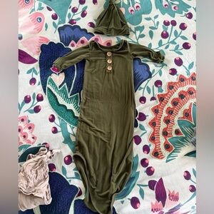Caden Lane gown and hat set- Olive